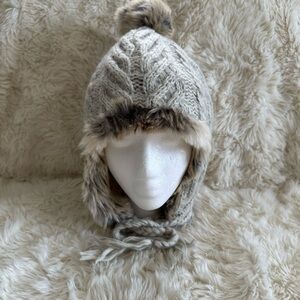 Aerie Cozy Knit Hat with Faux Fur Trim